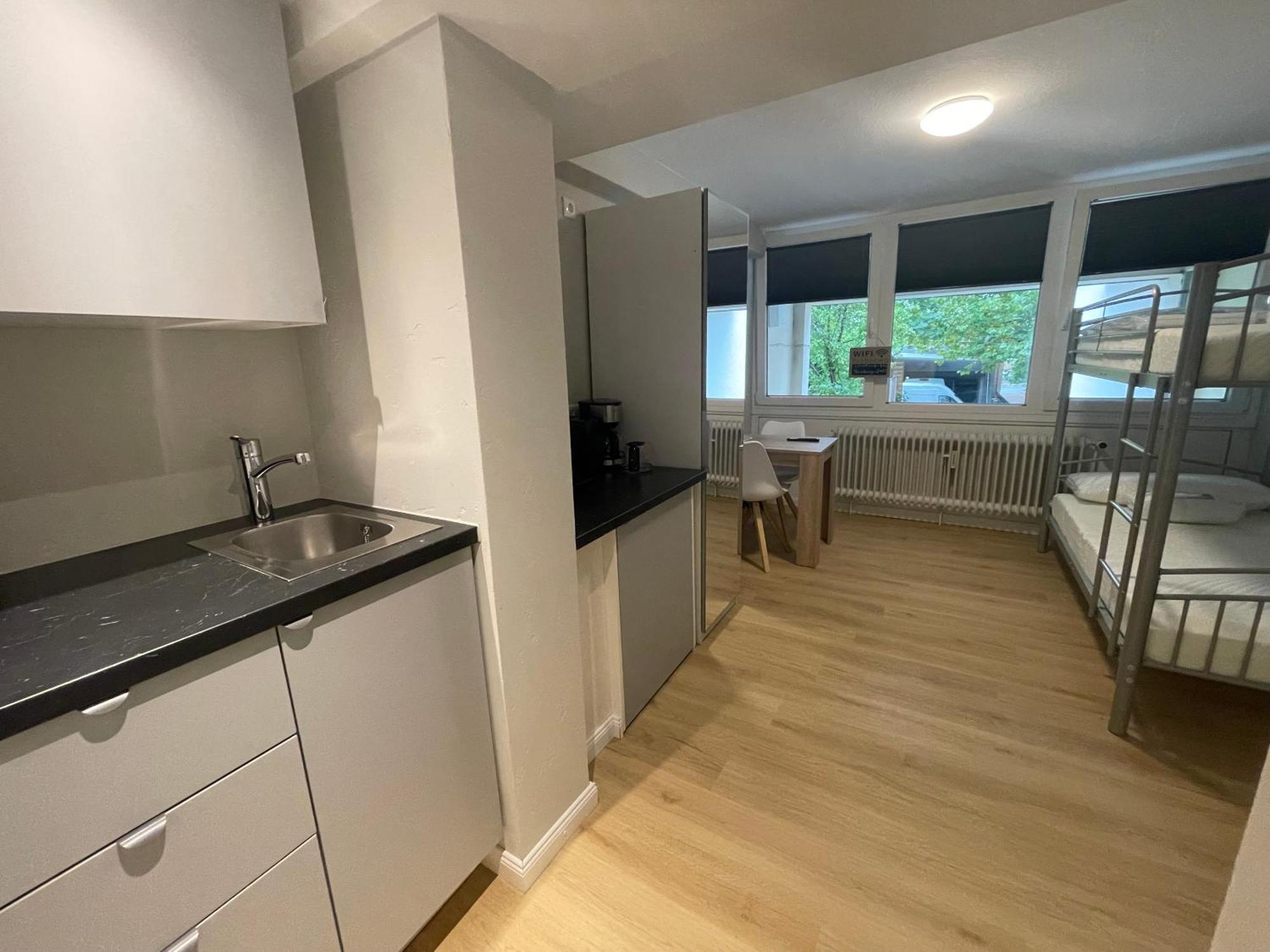 Suesses Kleines Und Zentrales Apartment Fuer Zwei Personen Mitten In Hamburg Exterior foto