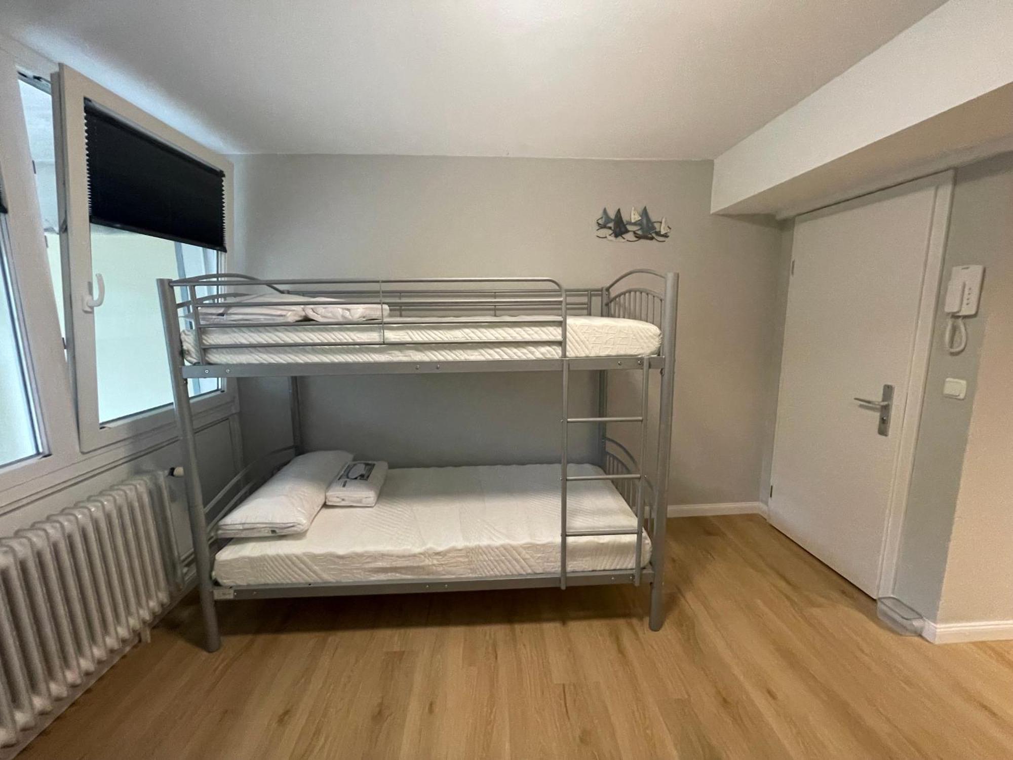 Suesses Kleines Und Zentrales Apartment Fuer Zwei Personen Mitten In Hamburg Exterior foto